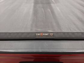 2865328 Chevrolet Used Tonneau Cover Fits 2016 Colorado Grade A
