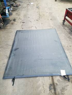147.gm8m01 Chevrolet Truck Silvrdo15 2001 Topper/tonneau Fits 6ft6 Inch Box 298585