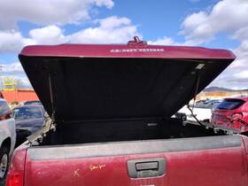 147.gm8m09 Chevrolet Truck Local Pickup Only Silvrdo15 2009 Topper/tonneau 2828476