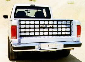 Pn012 Covercraft Industries Llc Pro Net - Tailgate