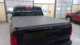147.ch8m18 Dodge Truck Local Pickup Only Ram1500 2018 Topper/tonneau 1730540