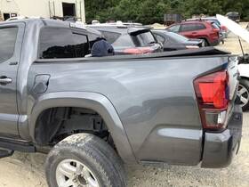 155-56613a Factory Oem Pickup Box Rear View Camera 5ft Inch Short Fits 16-19 Tacoma 4325448