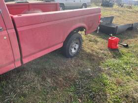 1272636 Ford 1992 F-150 Truck Bed 8ft 2in - Fits 1992-96 Rust Free