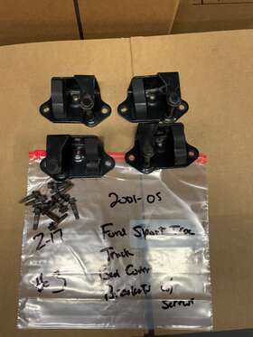 1l54-99286b70 Ford #3 01 - 05 Explorer Sport Trac Bed Cover Striker Brackets Set 4
