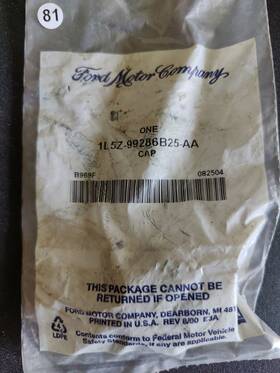 1l5z-99286b25-aa Ford Oem Nos Bed Extender Cap # / Fits 2001-2011