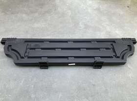Fl3j-99286a50-aa Ford Truck Bed Divider Oem F-150 2015-2021 Black Rear Side
