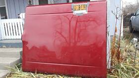 N1761325 Ford 2009 Ranger Bed Cover G2 Red Fire Pick Up Only