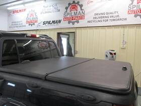 147.fd8405 Ford Truck Local Pickup Only Explorer 2005 Topper/tonneau 1697243