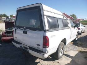 147.fd8k02 Ford Truck Local Pickup Only F150 2002 Topper/tonneau 1608028