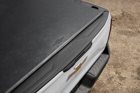 Ft24-ft26 General Motors 86583459 Oem Soft Roll-up Truck Bed Cover With Bowtie Logo Chevrolet Silverado Ev