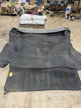 19171183 Gmc Oem Accessories 2006 Gm Or Chevy Short Bed Truck Carpet Kit Good Condition