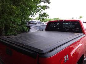 147.gm9m11 Gmc Truck Local Pickup Only Sierra150 2011 Topper/tonneau 2937462