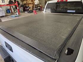 147.gm9m18 Gmc Truck Sierra150 2018 Topper/tonneau 602627