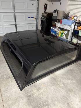 12221974 Knapheide Truck Cap 6.5 Foot Bed
