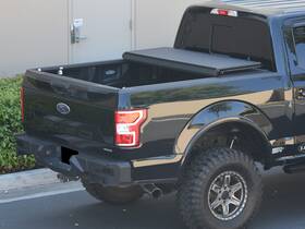 Protcf150045.5lthd6 Proexhaust Inch Defective For 04-14 Ford F150 5.5 Ft Bed Lo Pro Hard Tri Fold Tonneau Cover D6