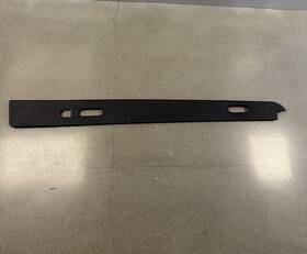 Pt00000357-n Rivian Used Right Bed Trim For R1t 2022-2025 Part Number