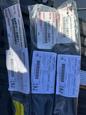 64971-04011 Toyota Tacoma Tonneau Cover Hinge Seal