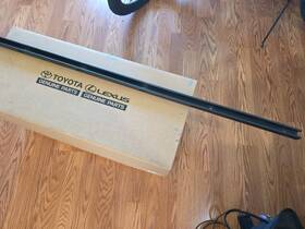 65483-0c030 Toyota New Oem 2022-2025 Tundra Front Bed Rail Track