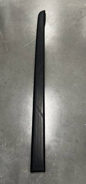 66248-04030 Toyota 2005 - 2015 Tacoma Bed Molding Right Genuine Oem Factory