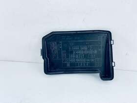 82662-47091 Toyota Prius 2011 - 2012 Fuse Box Relay Block Cover Genuine Oem