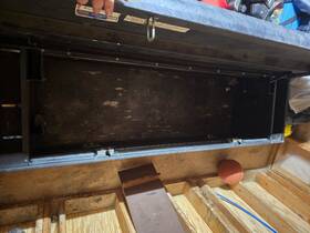 Tbsd-69-sl Tracter Supply Truck Bed Rail-to-rail Tool Box-69 Inch Slim-line Crossover Box Uws