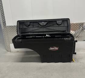 Sc302d Undercover Swingcase Truck Bed Storage Box Fits 2019 - 2025 Ram 1500/2500