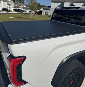 8hf040015d Weathertech Alloy Hard Tri-fold Pickup Truck Bed Cover