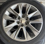 Chevy Silverado Tahoe Gm 1500 23377015 Oem 20X9 20" Lug Wheel Rim 5916 Ltz Rst. Fixed Price $195.00.